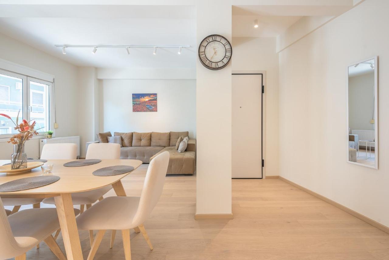 Stylish 2Bdr Apt By Acropolis Atenas Exterior foto