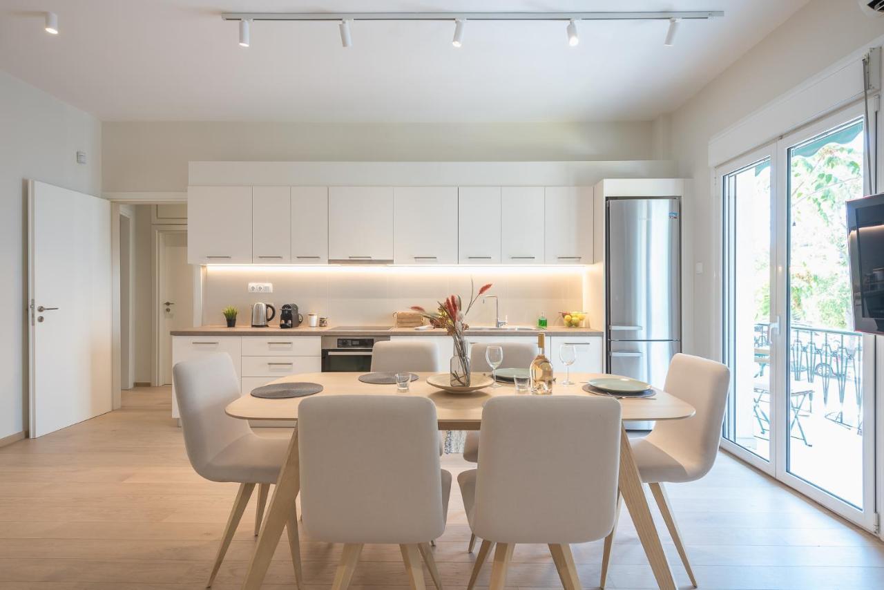 Stylish 2Bdr Apt By Acropolis Atenas Exterior foto